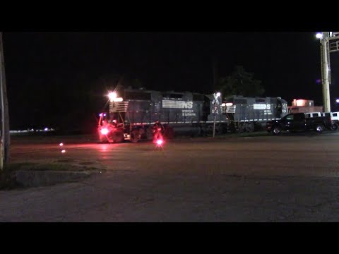 NS 5213 (High Hood), NS 5315, and NS 555041 (Caboose) Switching Arconic in Lafayette, Indiana