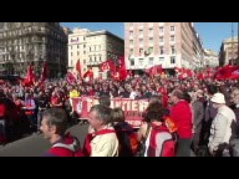 Protest against labour reforms