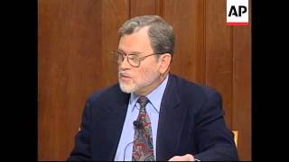 USA: REPORT RECOMMENDS MARIJUANA FOR AIDS SUFFERS