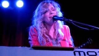 Brooke White - Smile (Seattle)