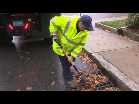 Massachusetts coastal residents brace for intense Nor'easter