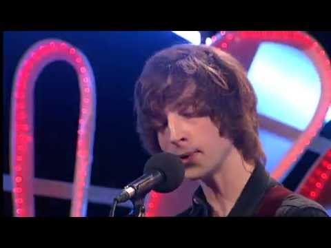 Rainy Boy Sleep - Manchester Post (live) | SwipeTV | @RTE Kids