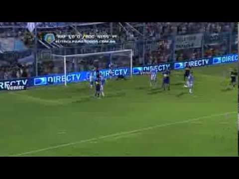 El área de Boca, un lugar frecuente. Rafaela 0 Boca 0. Fecha 3. Torneo Final 2014.Fútbol Para Todos