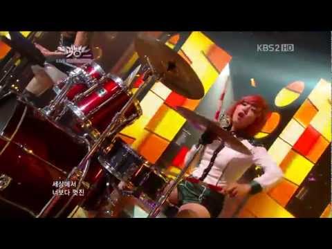 AOA - Get Out [LIVE 121026]