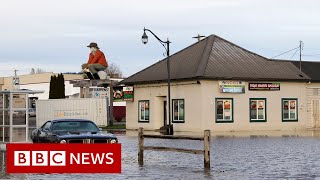 State of emergency declared in Canada storm - BBC News