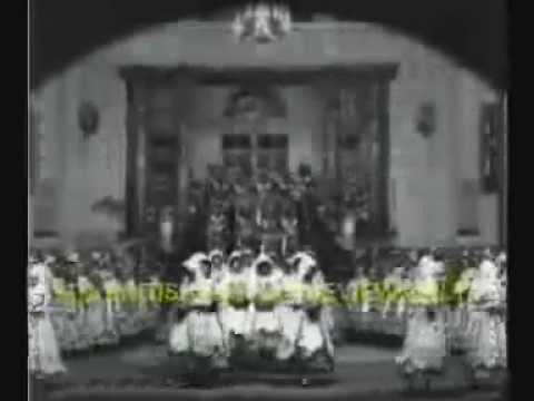 Rare film of  "Rose Marie" Drury Lane (1924) Edith Day sings "Door of my Dreams" 1925