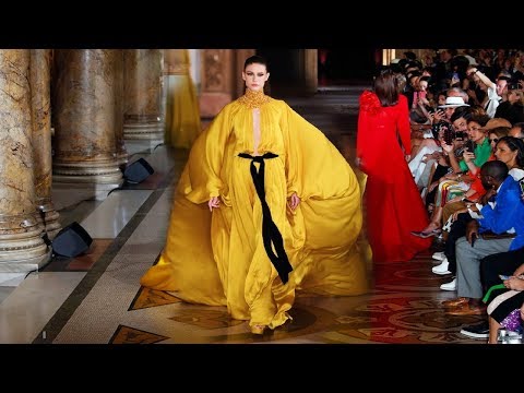 Stephane Rolland | Haute Couture | Fall/Winter 2019/20