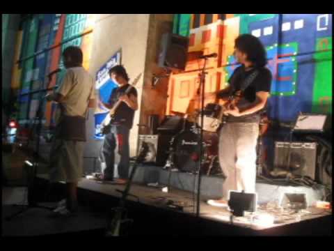 MFC Bar Jam - Bong.wmv