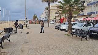 11 Dicembre 2025: Praça do Mar, Quarteira, Algarve, Portugal