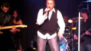 Johnny Reid-Til the end of the Road-live Oct 9/08