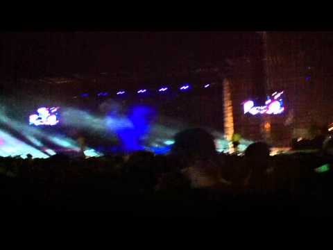 EDC 2011 Las Vegas Avicii remix of Michael Woods - Drop Zone