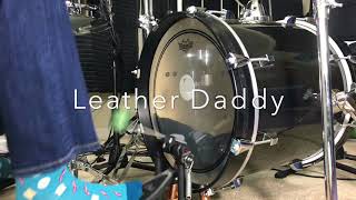 Video thumbnail for Lightweight Low Boy Bass Drum Beater Comparison by Buck August