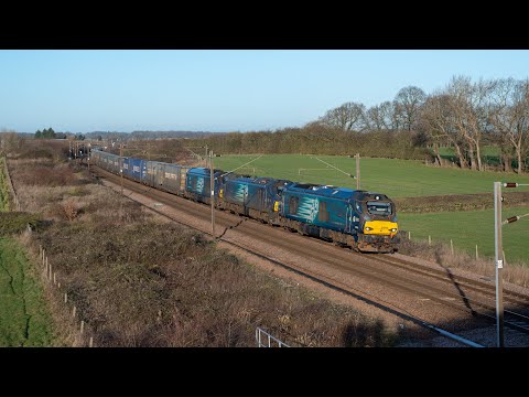 68004 roars past Bolton Percy with 88003 and 68034 in tow 10.01.2026