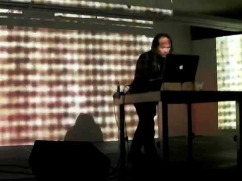 Sunao Inami @ II CoCart Music Festival Torun,Poland (28th March '09) 3