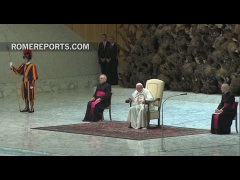 Francisco habla del valor del trabajo en la audiencia general