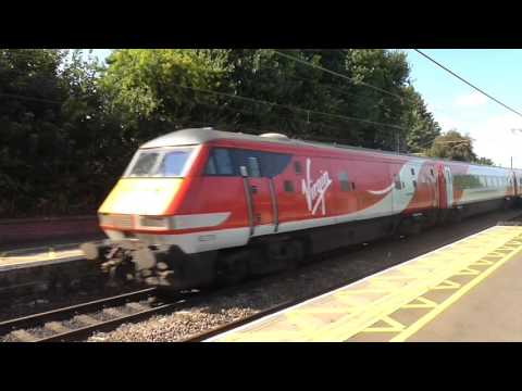 A Virgin Trains EC Class 91 Goes Through Chester le Street.