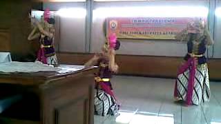 preview picture of video 'Lomba Tari Hari Jadi Kendal, SMK N 1 Kendal 2011-2012 (Tari Golek Sulung Dayung)'