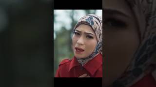 Download lagu elsa pitaloka #shots #minanghits #popminang #laguminang #laguminangterbaru #abrmusikminang mp3