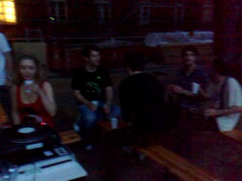 Interelektrika with friends