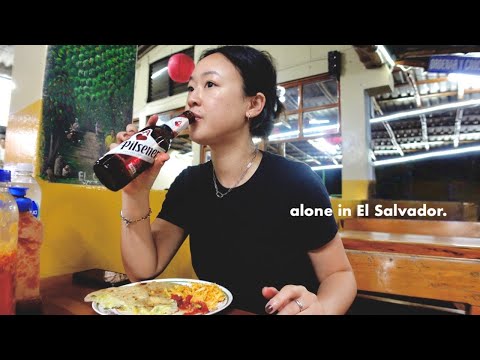 Exploring SAN SALVADOR alone for 24 hours 🇸🇻 (because it's safe now... right?)