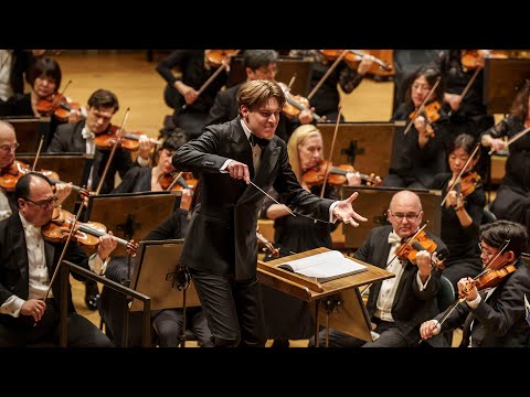 Mäkelä Conducts Shostakovich's Symphony No. 10