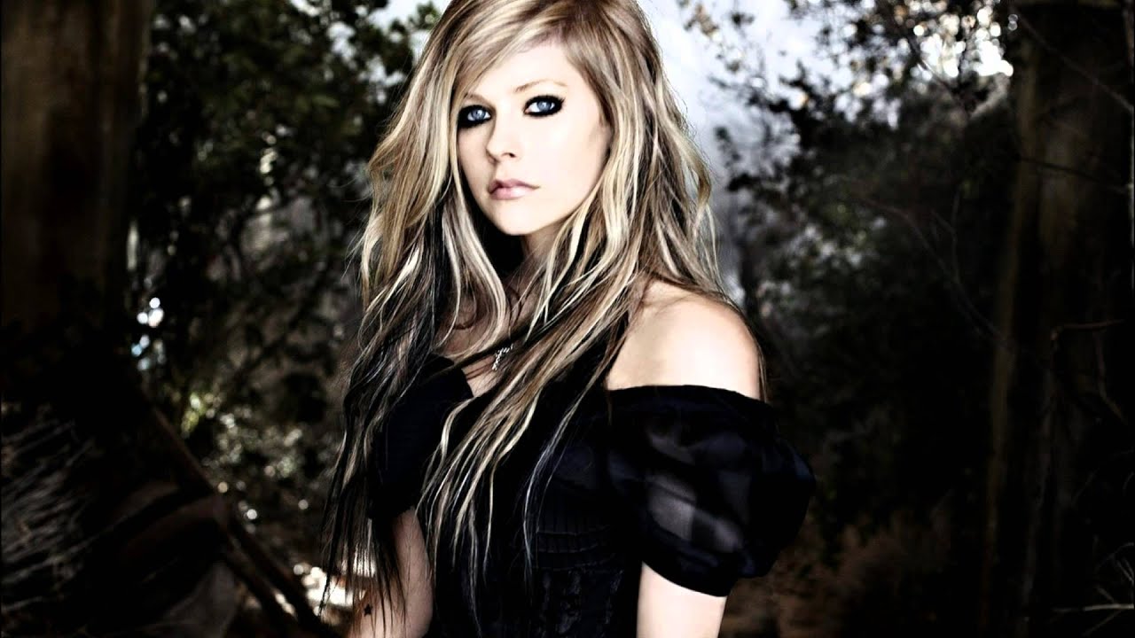 Avril Lavigne - Everybody Hurts (Official Instrumental) [High Quality]