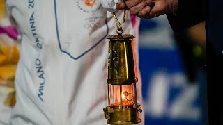 Olympisches Feuer für Mailand Cortina 2026 erreicht Rom