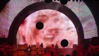The Flaming Lips - The Sparrow Looks Up At The Machine - Roy Wilkins Auditorium - 2010