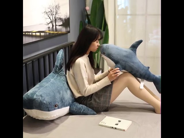 Vídeo relacionado con SD TOYS - Cojin Cuadrado Poster Tiburón - Envasado al vacío - Medidas 45x45cm