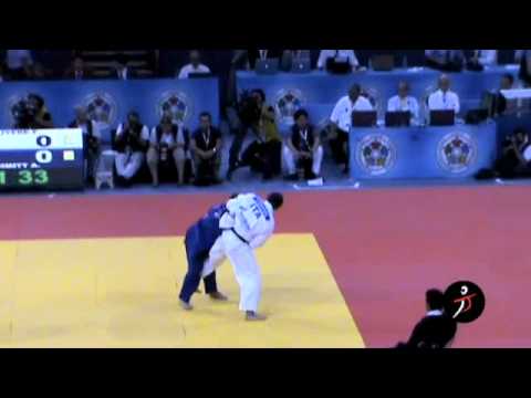 italiajudo.com_Parigi 2011 - Campionati del Mondo - Bruyere Francesco ITA vs Schmitt Alain FRA