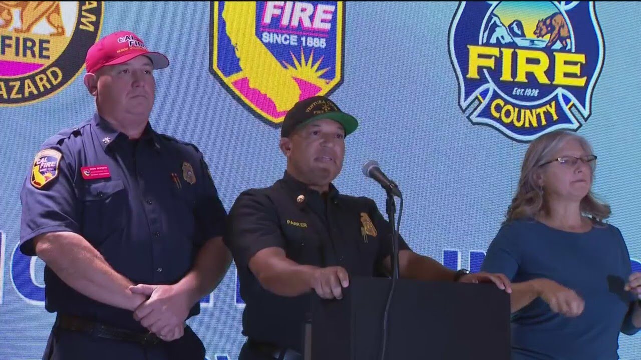 Firefighters double containment around Ventura County's Mountain Fire