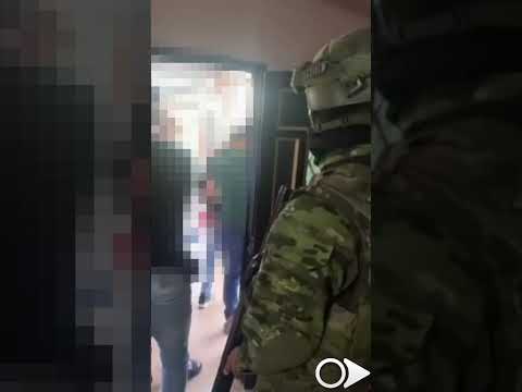 ⚠️ Capturan a dos presuntos integrantes de "Los Lobos" en El Oro