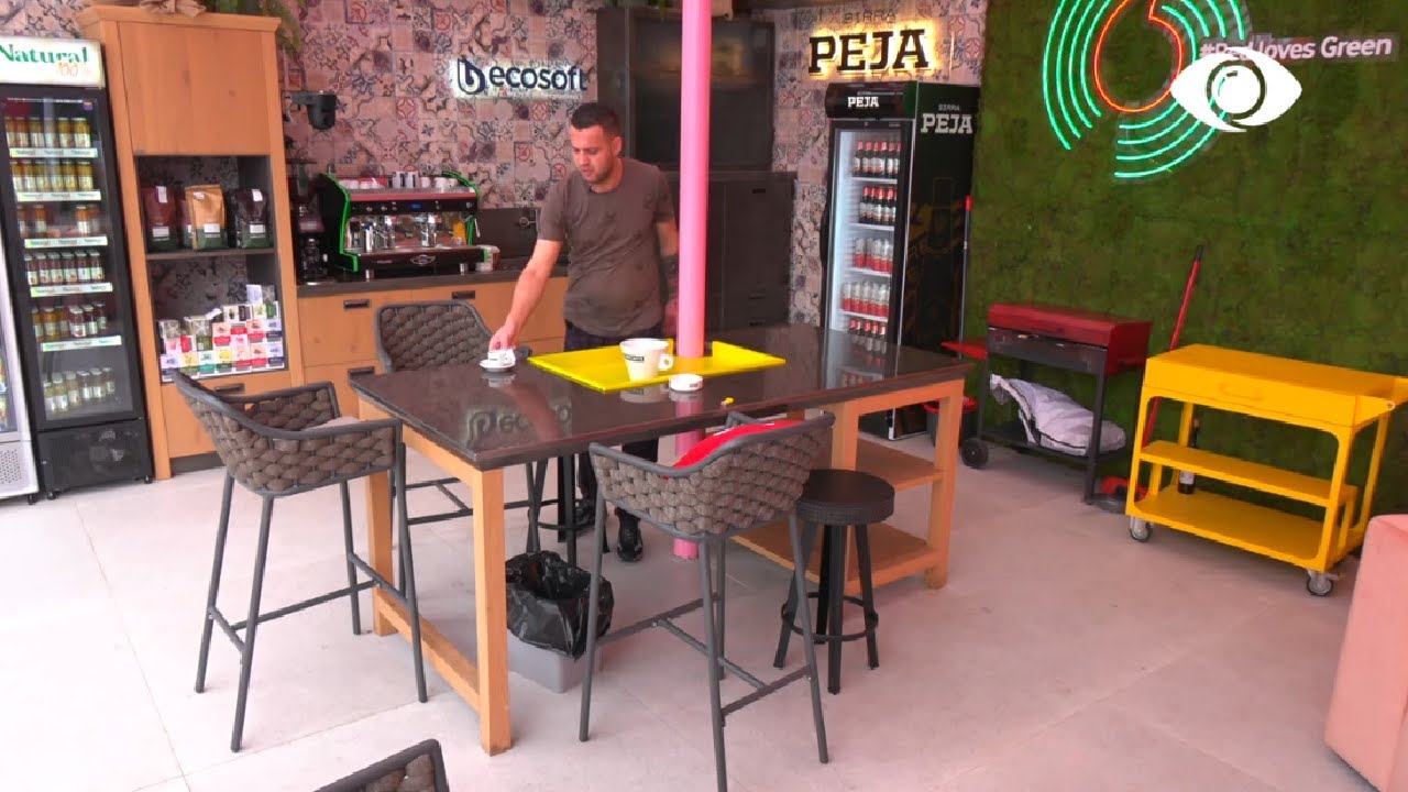 Nuk i flet, por Luizi i përgatit kafen e mëngjesit Kiarës