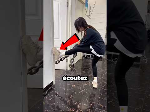 Elle sort un énorme animal ?😳