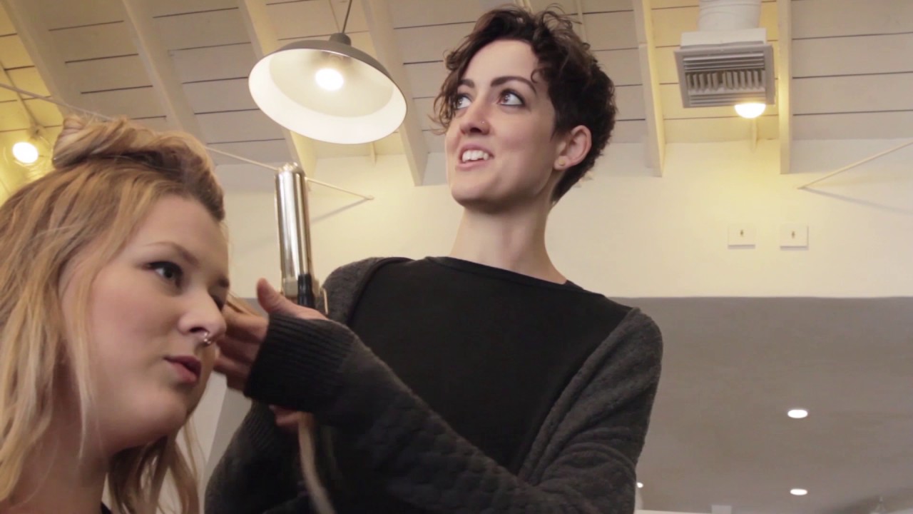 How much does a hair salon make per year? Tipseri