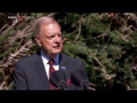 Indvielse af mindesmærke for omkomne krigssejlere 1939 - 1945 (“Danmarks Frihedssang”)