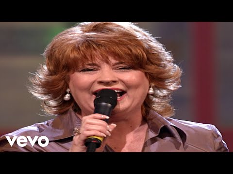 Bill & Gloria Gaither - Let's Just Praise the Lord [Live] ft. Joy Gardner