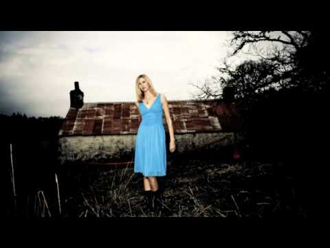 Joy Dunlop - Nach truagh leat mi 's tu 'n Eirinn