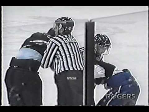 Mark McPhail vs Trevor Large OPJHL 97-98
