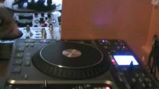 Video thumbnail for Stanton C.324 Video 3 - Sampler Feature by Dance Music