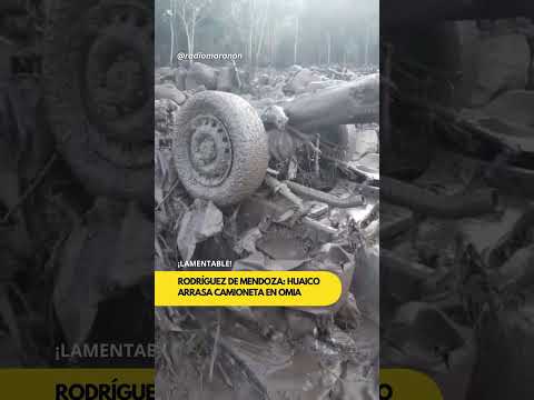 HUAICO ARRASA CAMIONETA