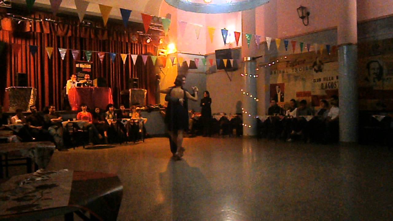 Cecilia Piccinni y Lucas Di Giorgio en El Motivo Tango, 7/7/14