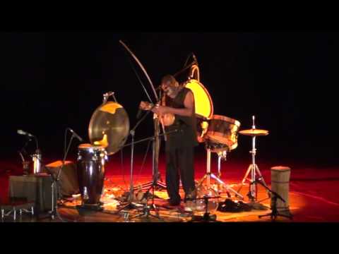 Naná Vasconcelos - Berimbau - Teatro Guaíra - Festival de Curitiba - Curitiba - Brazil - 27/1/2016