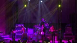 Mashrou' leila - Ala Babu .. مشروع ليلى - على بابه