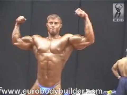 Eurobodybuilder Backstage Posing