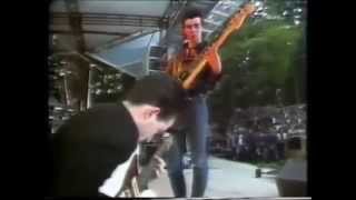 The Cure - A Reflection (live)