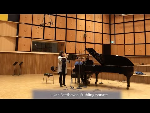 Malwina Sosnowski Violin & Benyamin Nuss Piano present their new Genuin/SWR2-album "Sakura: Spring!"