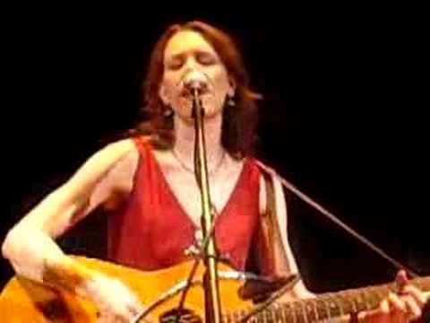 Gillian Welch - "Red Clay Halo" (8/10/07)
