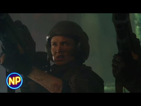 The Squad Defends the Bunker | Starship Troopers 2: Hero of The Federation (2004) | Now Playing