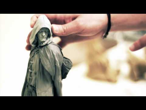 Production Peek: Aragorn as Strider Statue